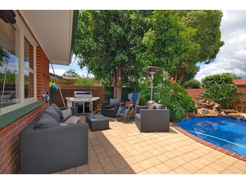 53 Dallas Crescent, Wanneroo WA 6065