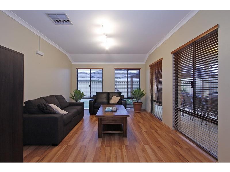 7 Hapuna Street, Butler WA 6036