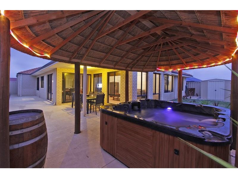 7 Hapuna Street, Butler WA 6036