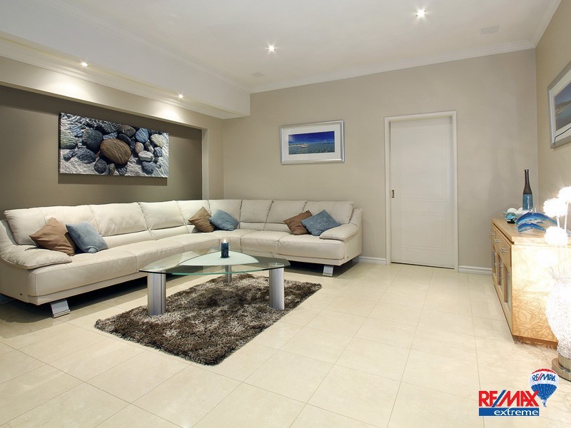 3 Antalya Vista, Iluka WA 6028