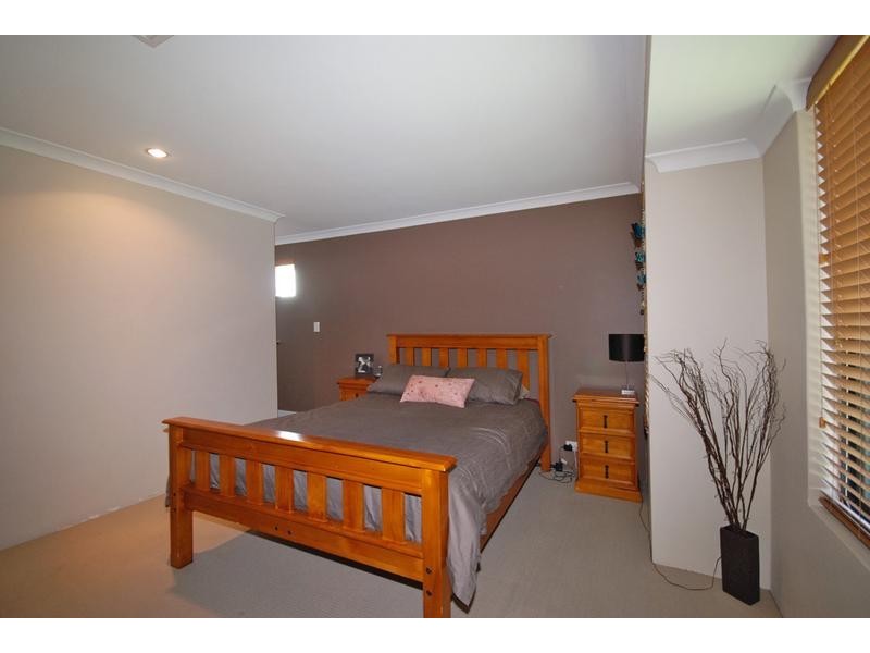 173 St Stephens Crescent, Tapping WA 6065