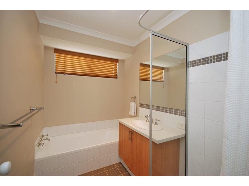 173 St Stephens Crescent, Tapping WA 6065