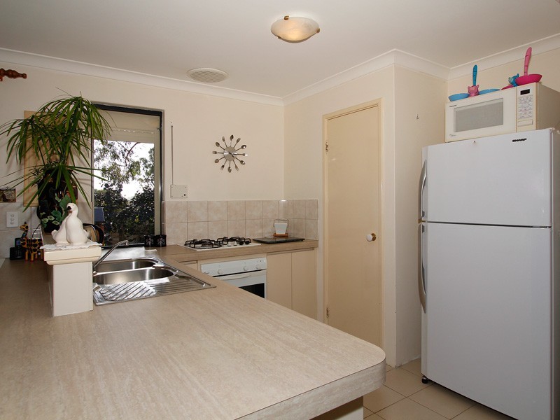 27 Menteith Place, Kinross WA 6028