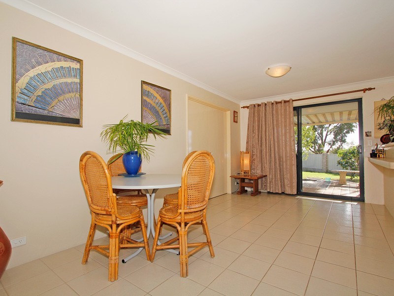 27 Menteith Place, Kinross WA 6028