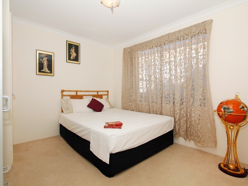 27 Menteith Place, Kinross WA 6028