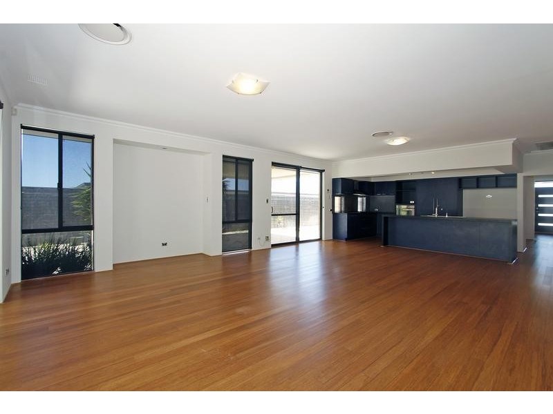 141 Santa Barbara Parade, Quinns Rocks WA 6030