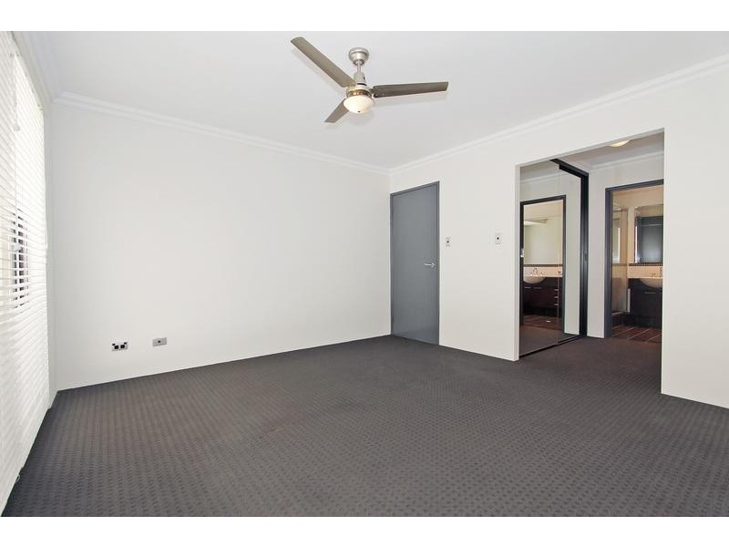 141 Santa Barbara Parade, Quinns Rocks WA 6030