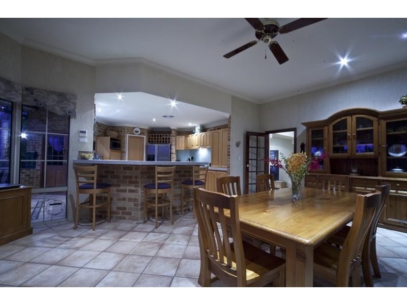 8 Kirra Court, Hillarys WA 6025