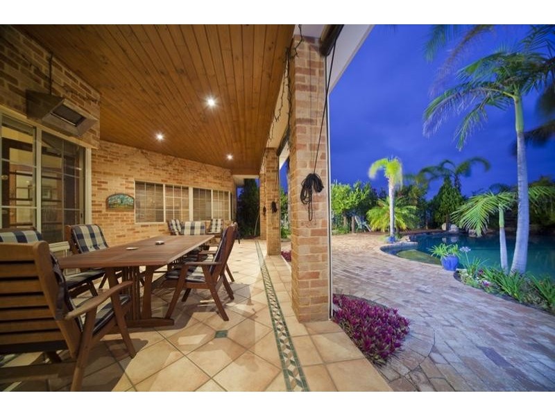 8 Kirra Court, Hillarys WA 6025