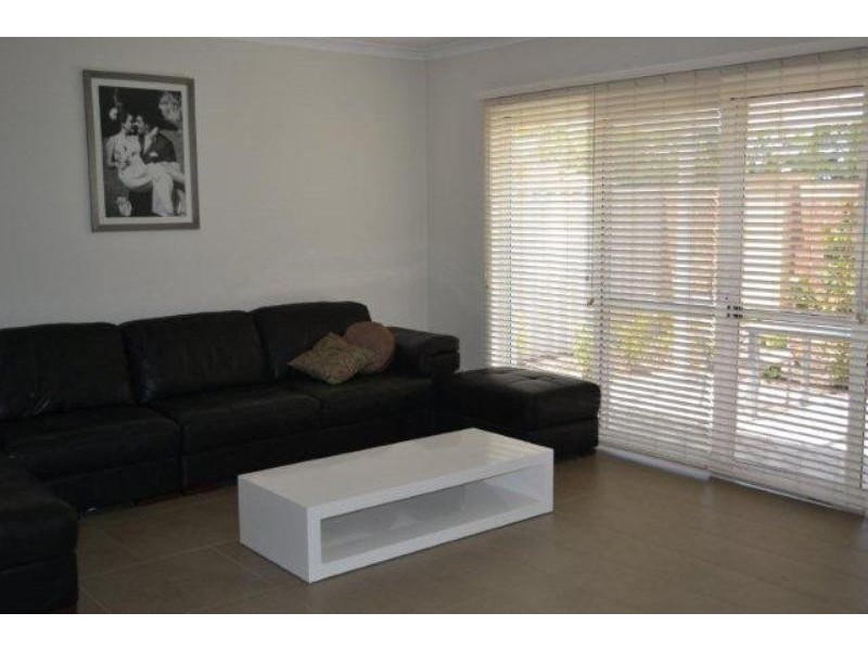 1/58 Barker Street, Belmont WA 6104