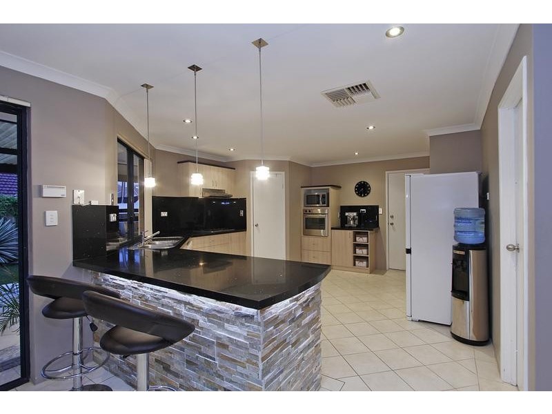 6 Swanmore Street, Butler WA 6036