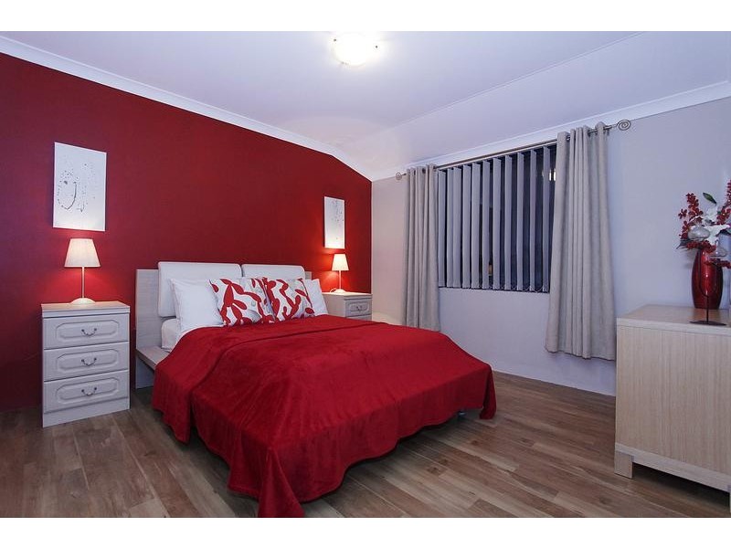 6 Swanmore Street, Butler WA 6036