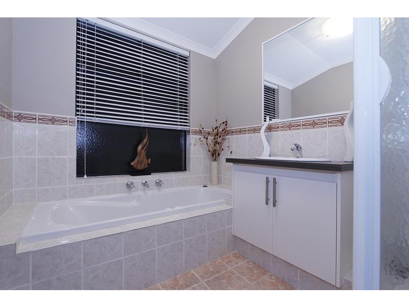 6 Swanmore Street, Butler WA 6036