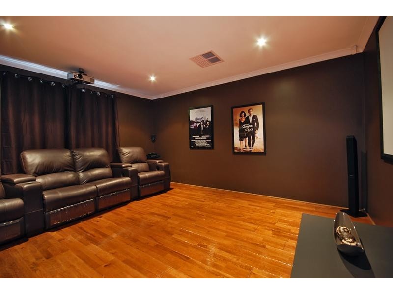 75 Keanefield Drive, Carramar WA 6031