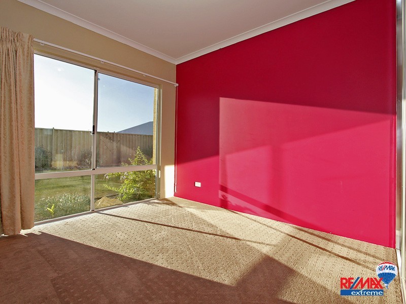 14 Featherstone Gardens, Butler WA 6036
