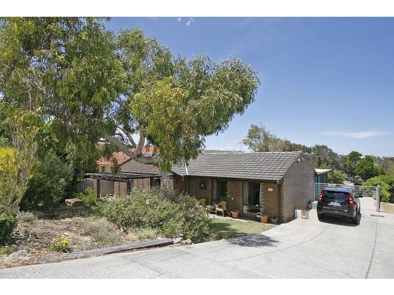 16 Dennis Street, Quinns Rocks WA 6030