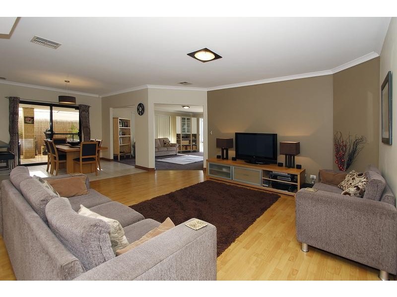 3 Woodstock Way, Butler WA 6036