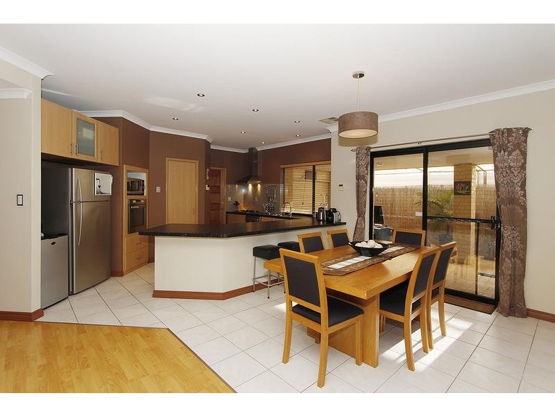 3 Woodstock Way, Butler WA 6036