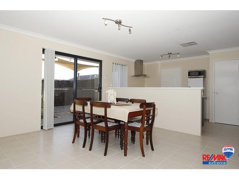 11 Oxted Link, Butler WA 6036