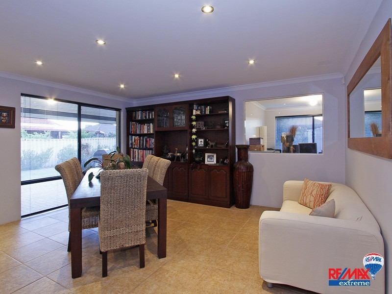 17 Peaslake Street, Butler WA 6036