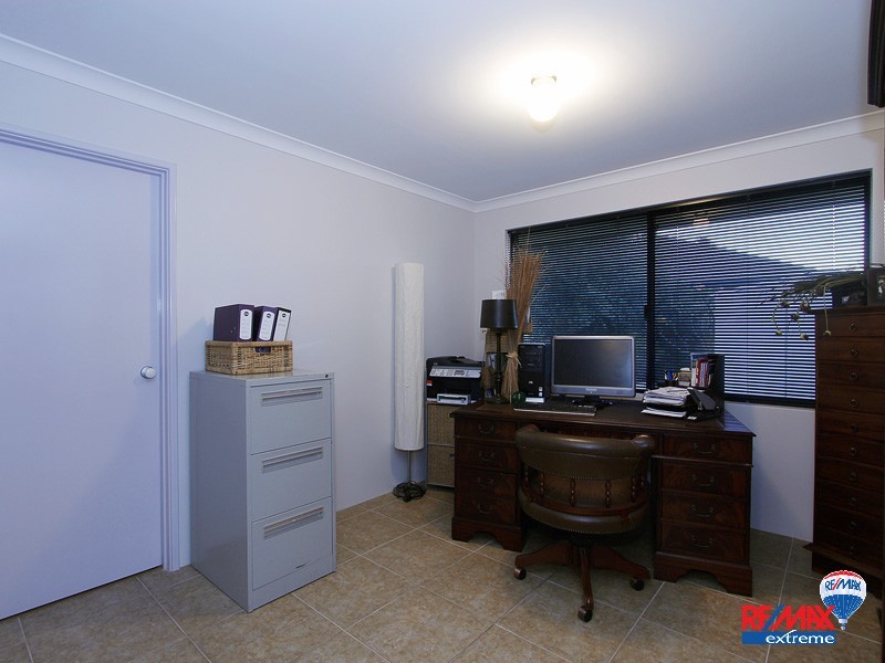 17 Peaslake Street, Butler WA 6036
