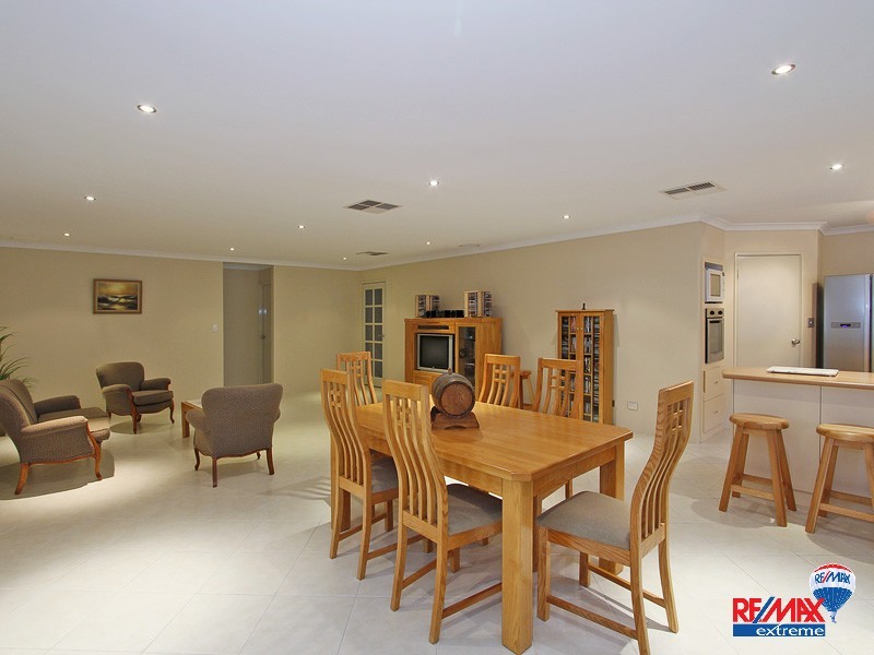 10 Lavenham Street, Butler WA 6036