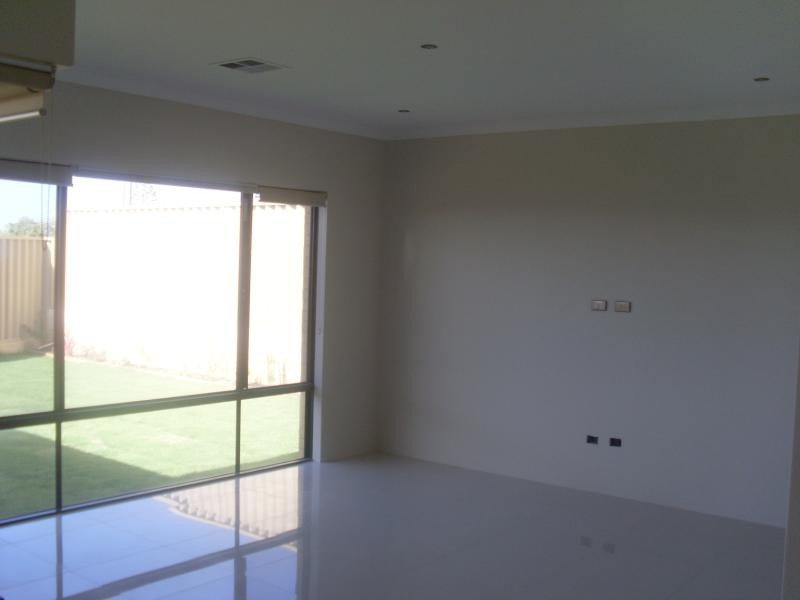 18 Prenton Street, Butler WA 6036