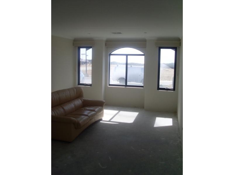 18 Prenton Street, Butler WA 6036