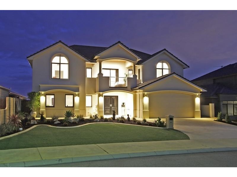 6 Lopez Way, Iluka WA 6028