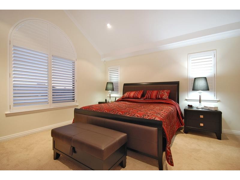 6 Lopez Way, Iluka WA 6028