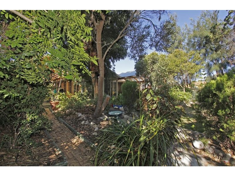 44 Damepattie Drive, Two Rocks WA 6037