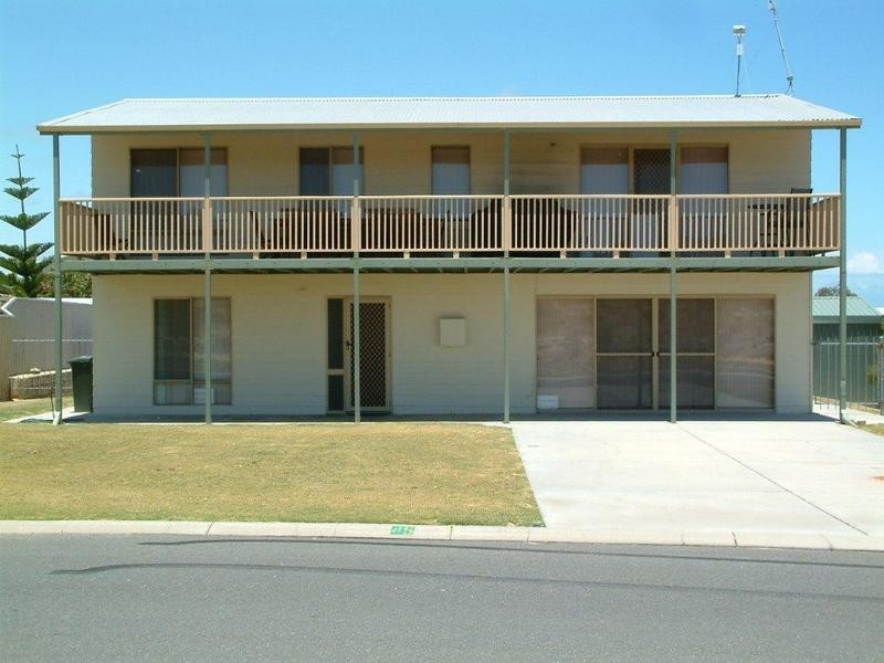 45 Robertson Road, Ledge Point WA 6043