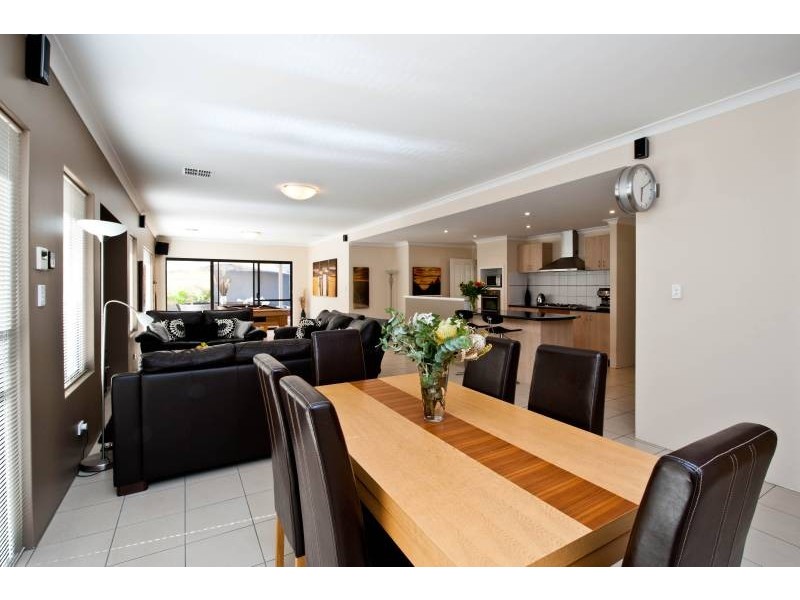 17 Whyalla Chase, Tapping WA 6065