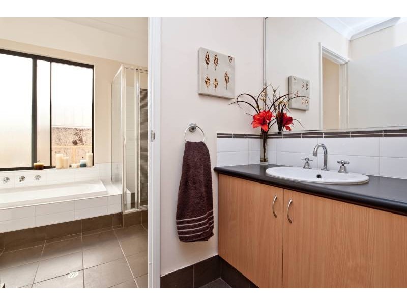 17 Whyalla Chase, Tapping WA 6065