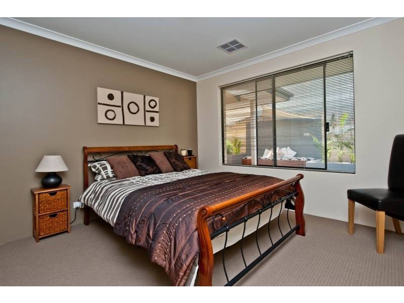 17 Whyalla Chase, Tapping WA 6065