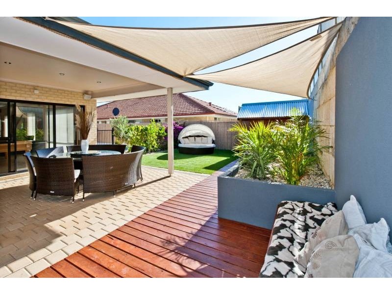 17 Whyalla Chase, Tapping WA 6065