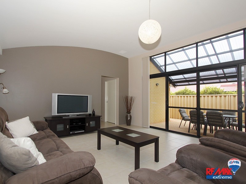 20 Heysham Bend, Butler WA 6036