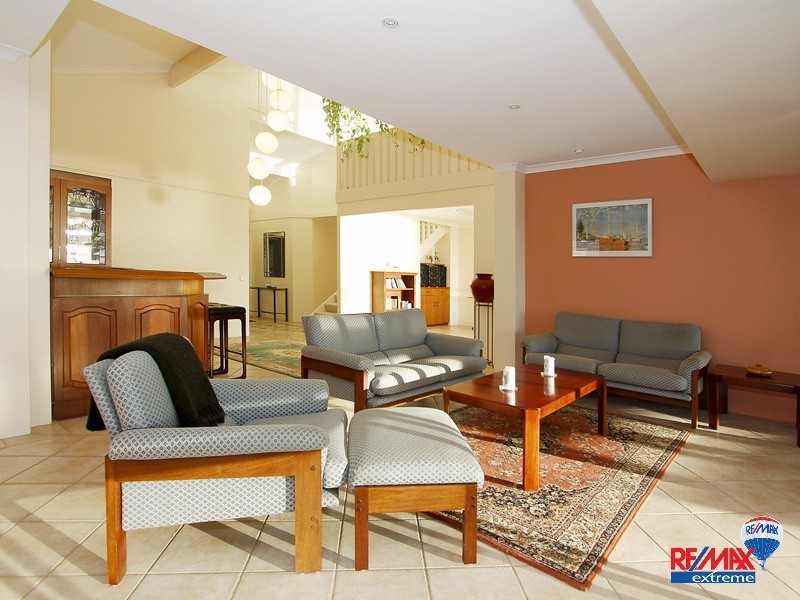 21 Ashley Avenue, Quinns Rocks WA 6030