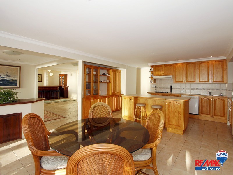 21 Ashley Avenue, Quinns Rocks WA 6030