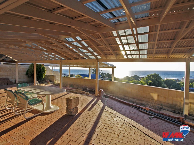 21 Ashley Avenue, Quinns Rocks WA 6030