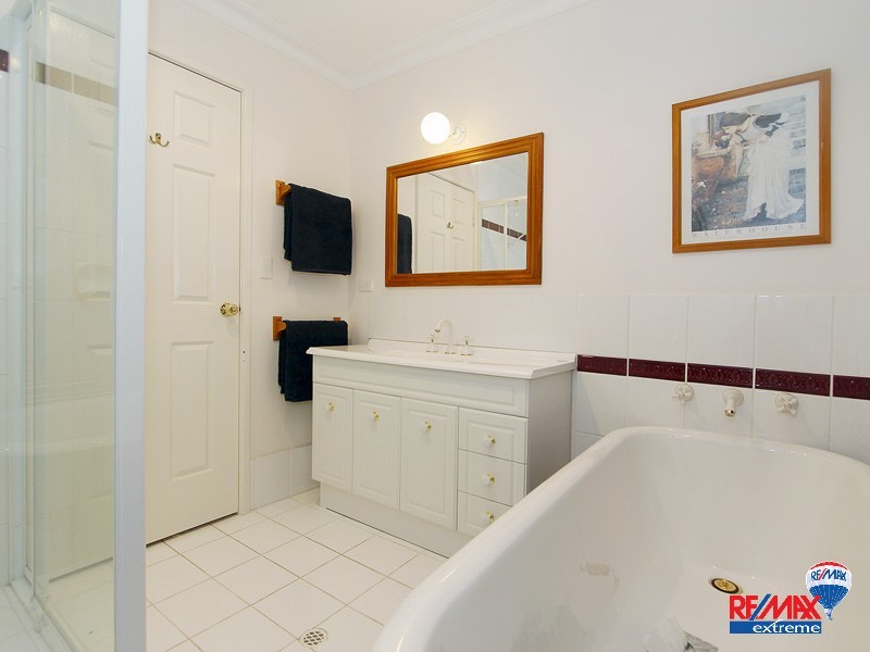 21 Ashley Avenue, Quinns Rocks WA 6030