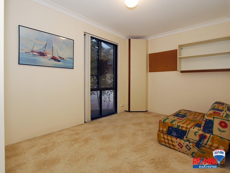 21 Ashley Avenue, Quinns Rocks WA 6030