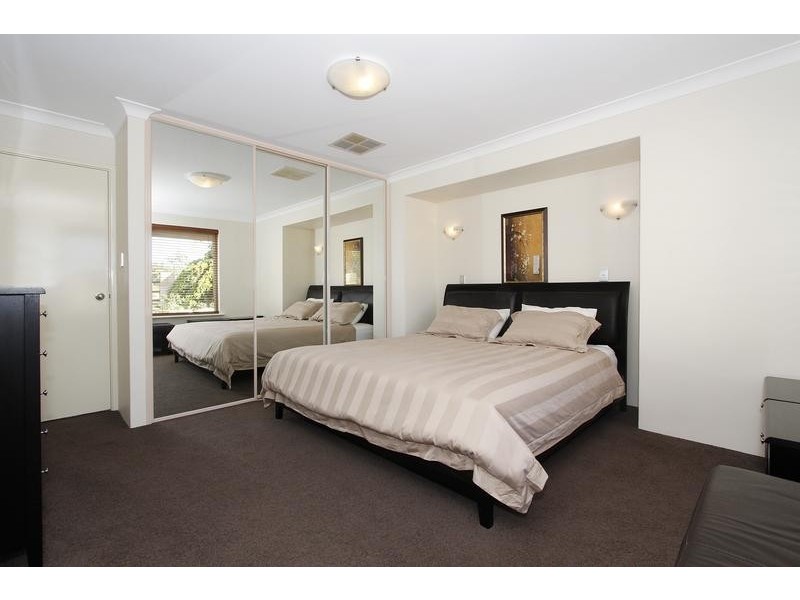 50 Tapping Way, Quinns Rocks WA 6030