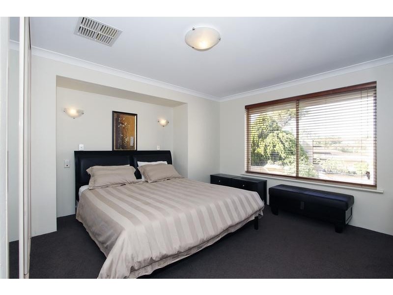50 Tapping Way, Quinns Rocks WA 6030