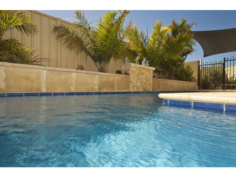 36 Crosthwait Circle, Tapping WA 6065