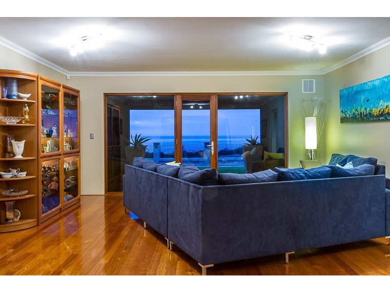 214 Ocean Drive, Quinns Rocks WA 6030