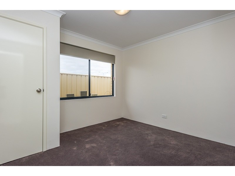 14 Carbine Loop, Banksia Grove WA 6031