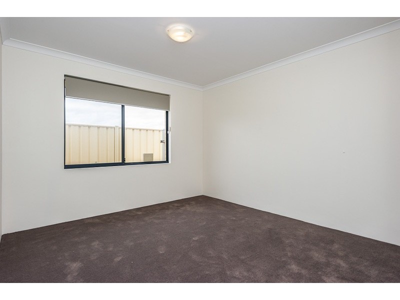 14 Carbine Loop, Banksia Grove WA 6031