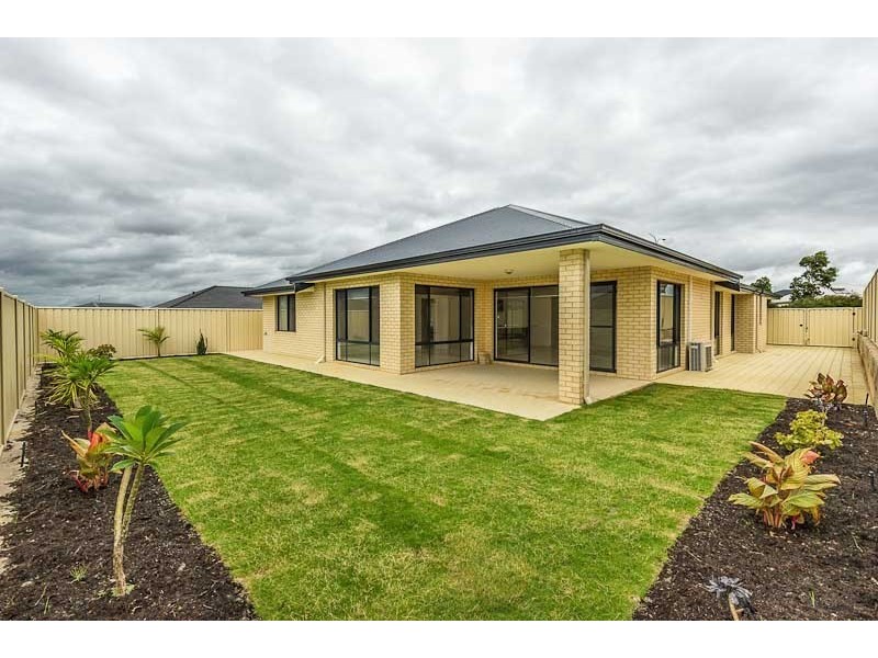 14 Carbine Loop, Banksia Grove WA 6031