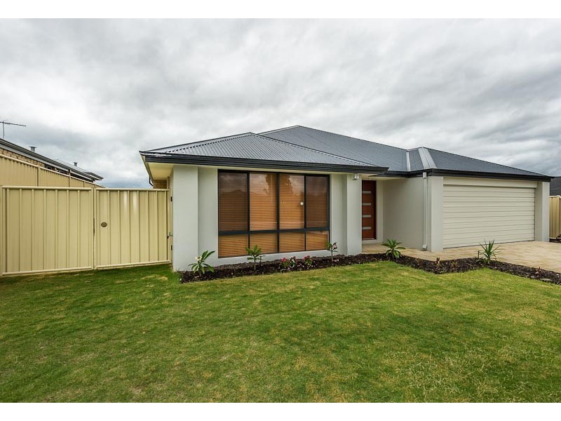 14 Carbine Loop, Banksia Grove WA 6031